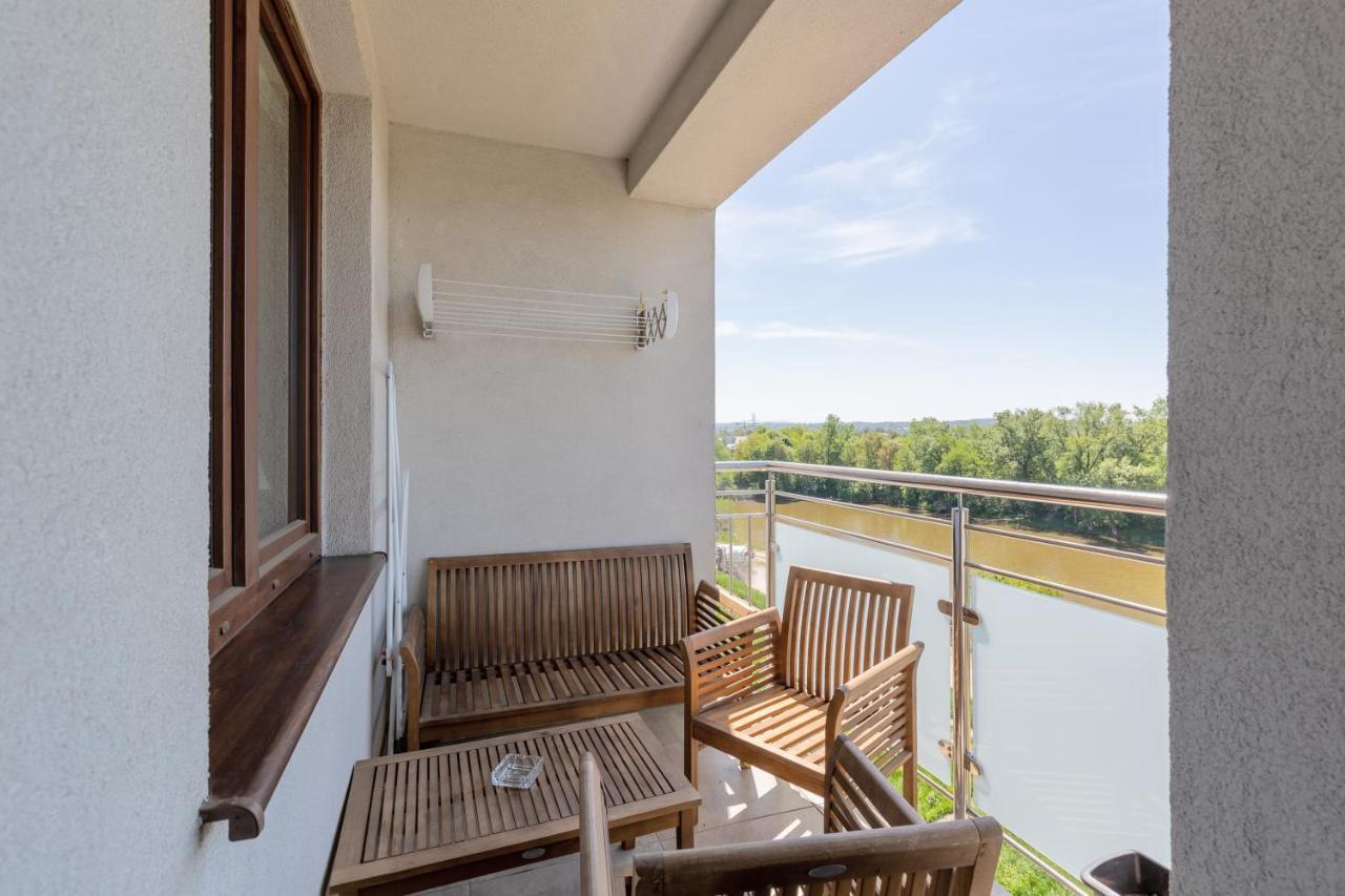 Na Zakolu Wisly By Renters